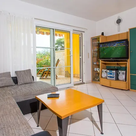 Green Oasis Apartment Porec